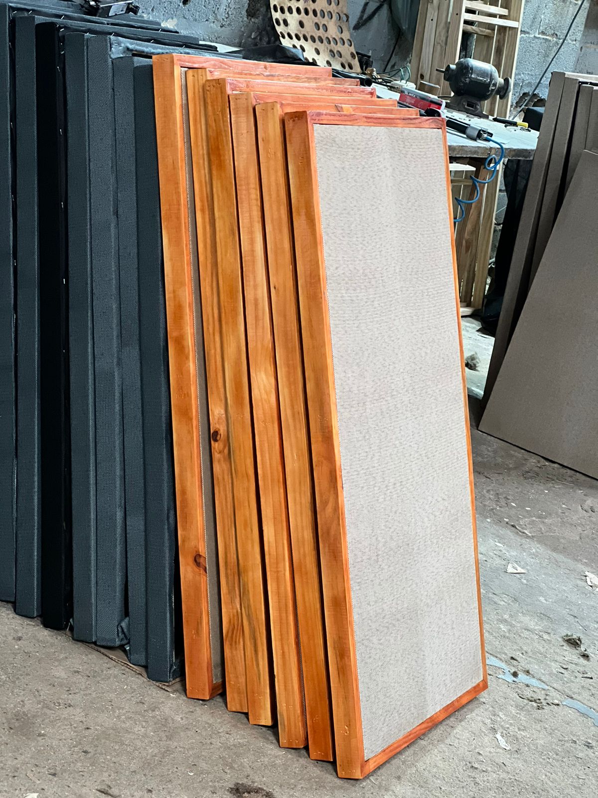 4 Painel Acústico 125x65x5 Cm Com Moldura Lã 96kgm3 - Imagem 4